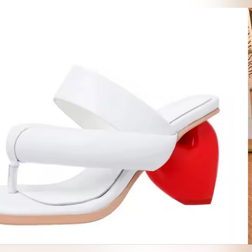 Elegant Design heart shaped heel leather buckle party sandles sz. 8.5 - Picture 10 of 12